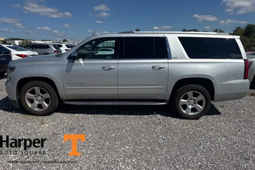 2016 Chevrolet Suburban LTZ photo 1