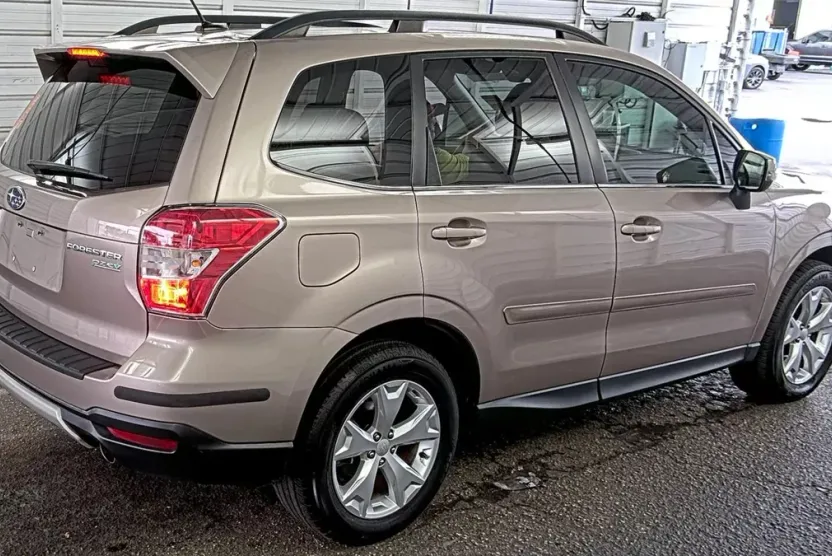 2014 Subaru Forester 2.5i Touring Sport photo 1
