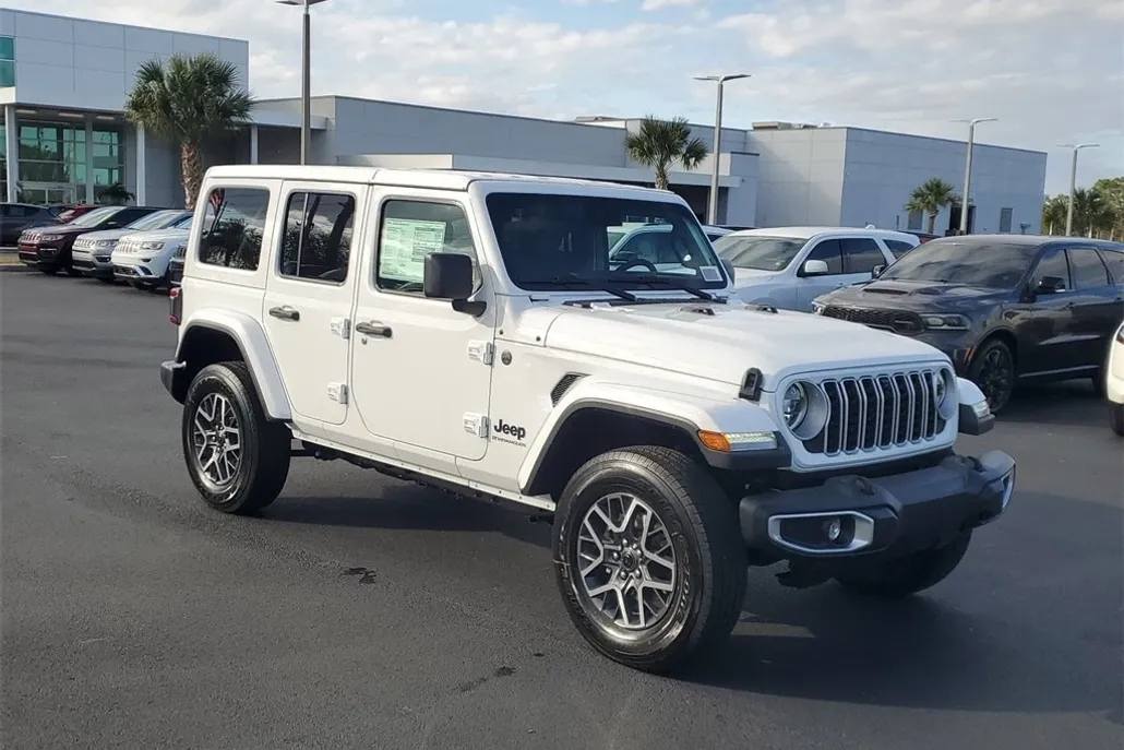 2025 Jeep Wrangler Sahara photo 1