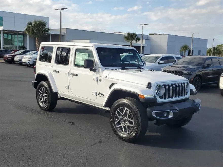 2025 Jeep Wrangler Sahara photo 1