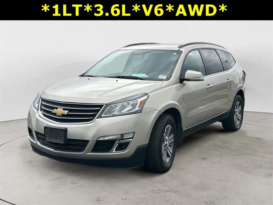 2017 Chevrolet Traverse 1LT photo 1