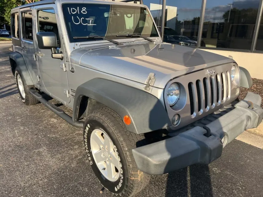 2015 Jeep Wrangler Unlimited Sport photo 1