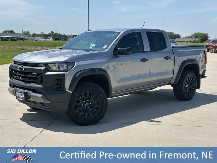 2023 Chevrolet Colorado Trail Boss photo 1