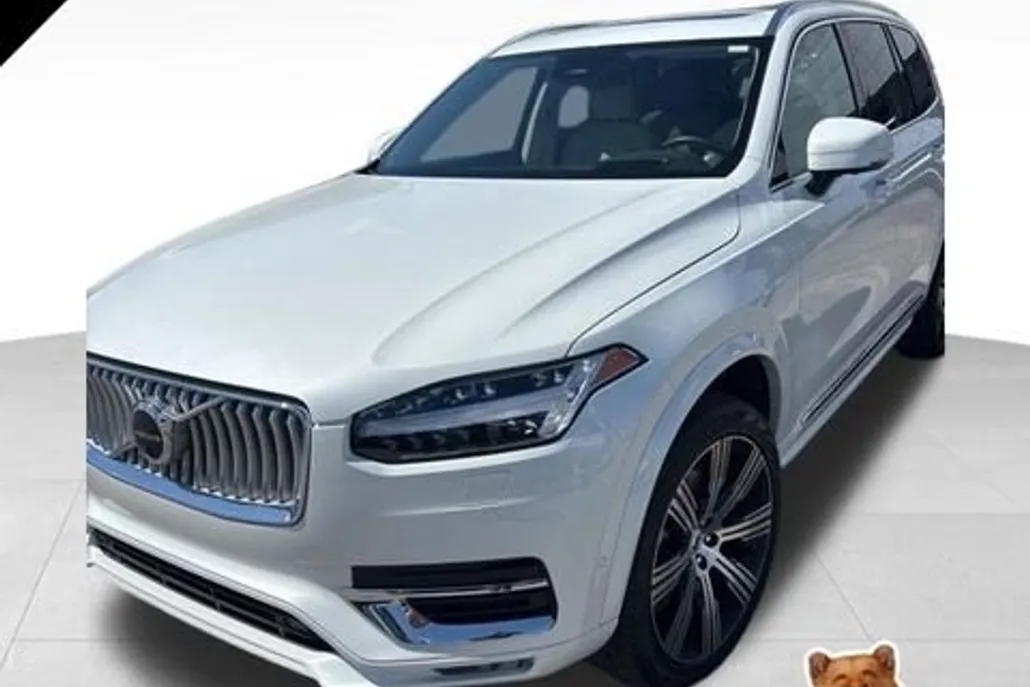 2025 Volvo XC90 photo 1