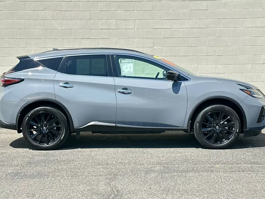 2024 Nissan Murano SV photo 1