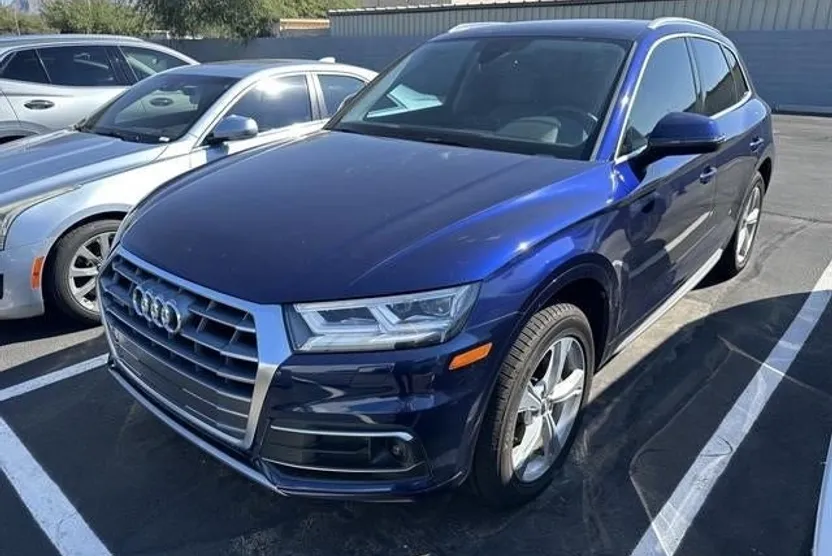 2020 Audi Q5 2.0T Premium Plus photo 1