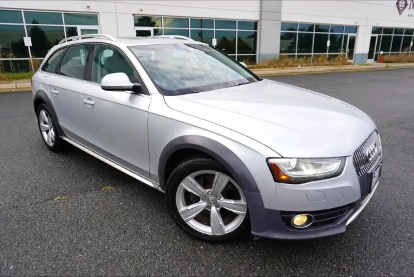 2013 Audi A4 Allroad Quattro Premium Plus photo 1