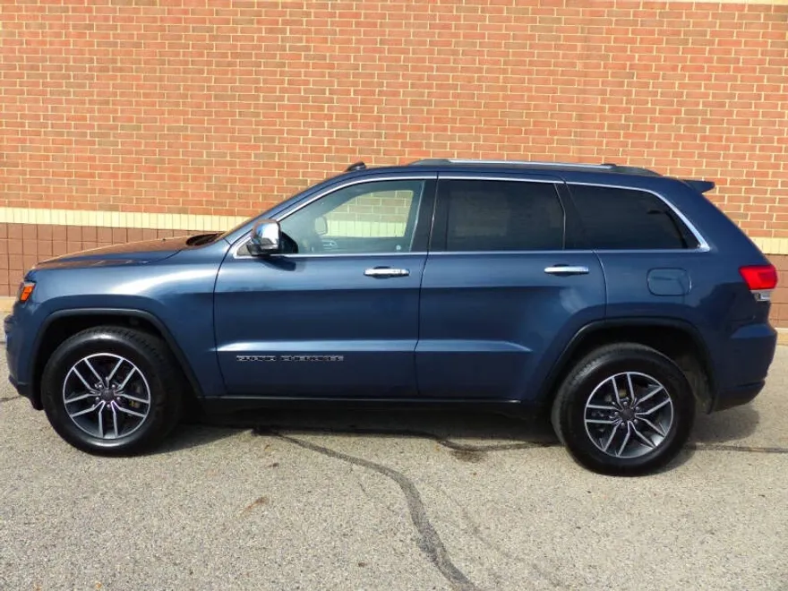 2019 Jeep Grand Cherokee Limited photo 1