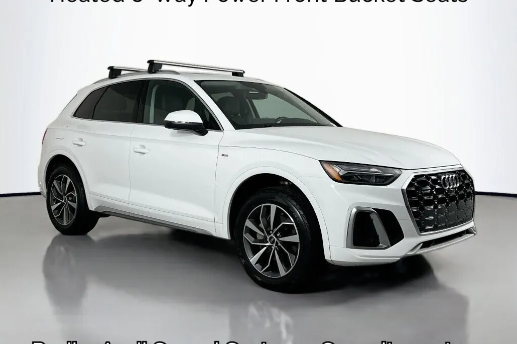 2024 Audi Q5 S line Premium Plus photo 1