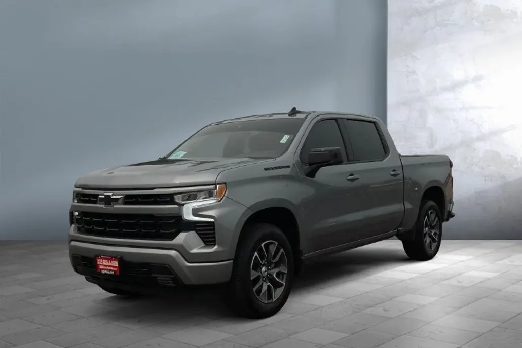 2024 Chevrolet Silverado 1500 RST photo 1