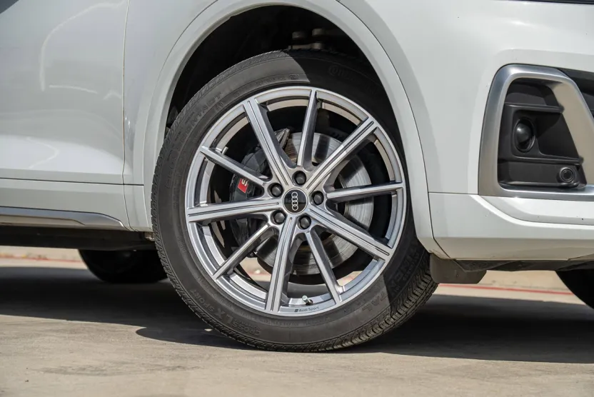2023 Audi SQ5 Premium Plus photo 1