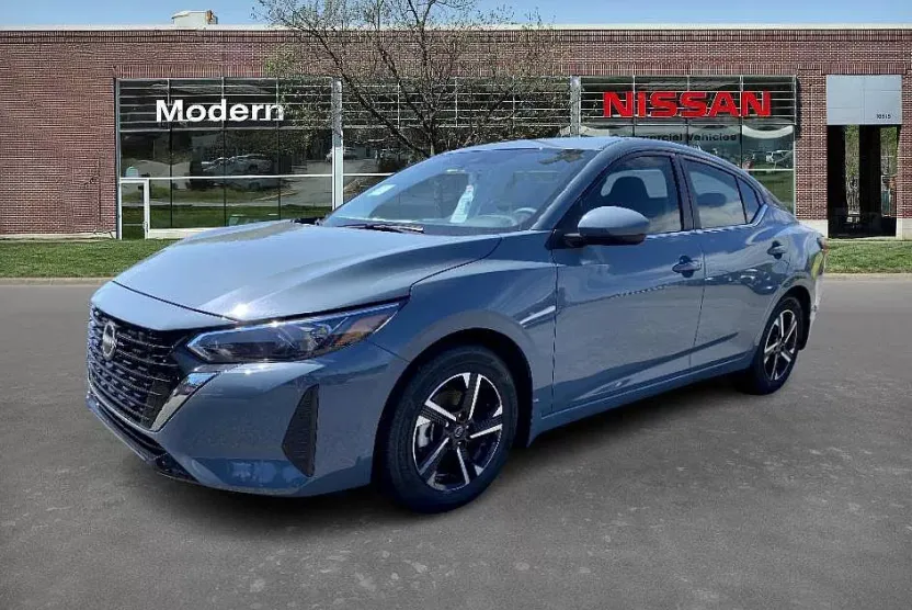 2025 Nissan Sentra SV photo 1