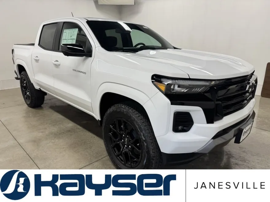 2026 Chevrolet Colorado Z71 photo 1