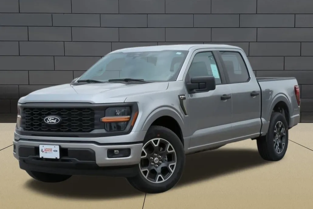2025 Ford F-150 STX photo 1