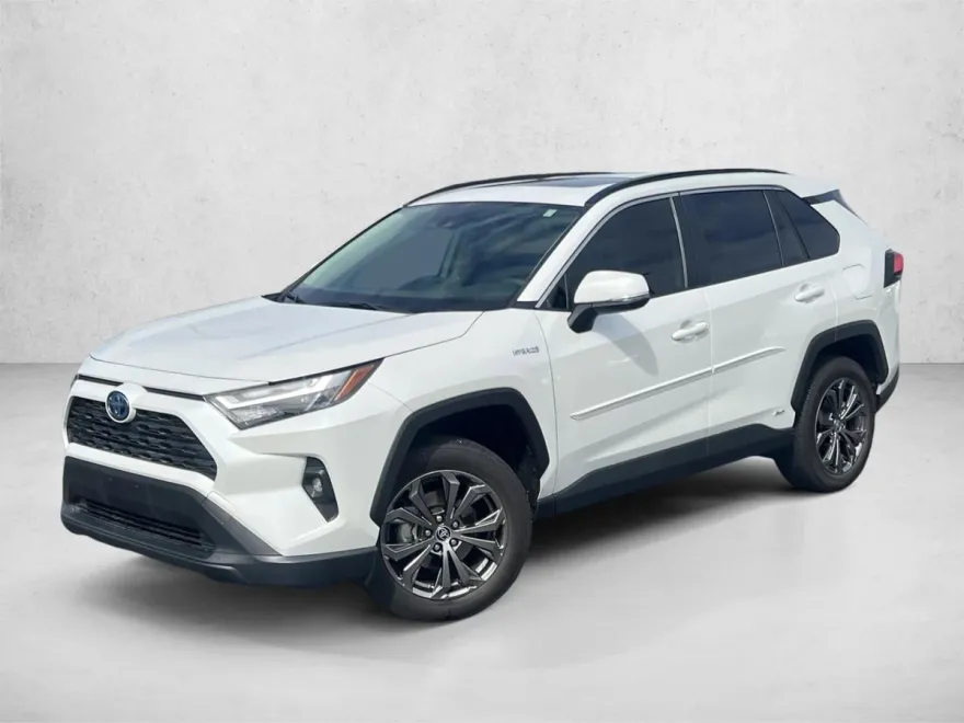 2024 Toyota RAV4 Hybrid XLE Premium photo 1