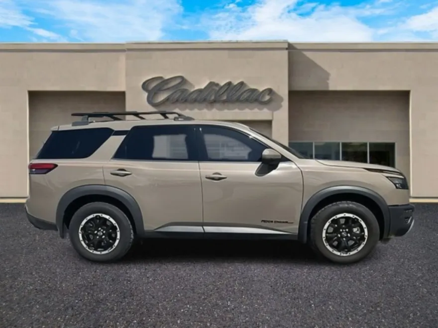2024 Nissan Pathfinder Rock Creek photo 1