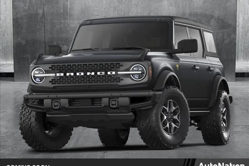2025 Ford Bronco Outer Banks photo 1