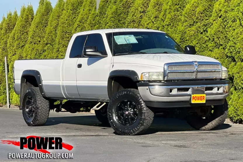 2002 Dodge Ram photo 1