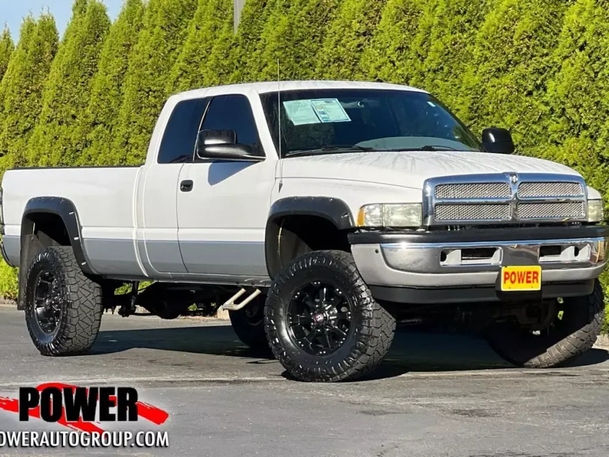 2002 Dodge Ram photo 1