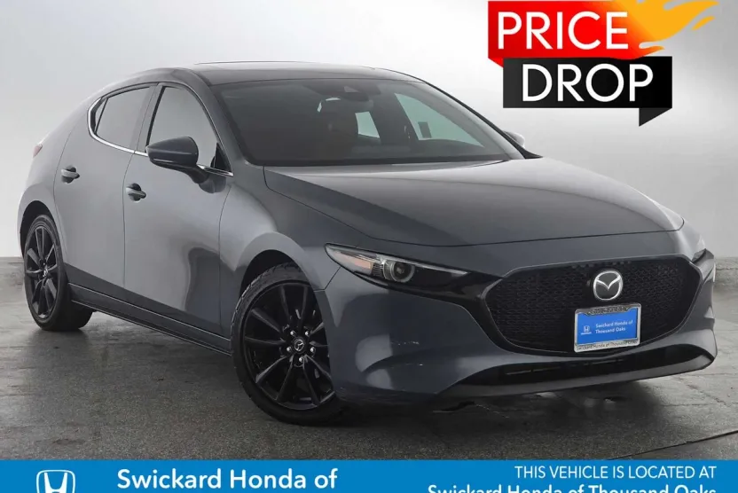 2021 Mazda Mazda3 Hatchback Premium photo 1