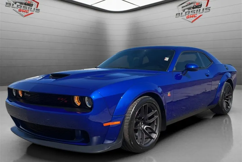 2020 Dodge Challenger R/T Scat Pack Widebody photo 1