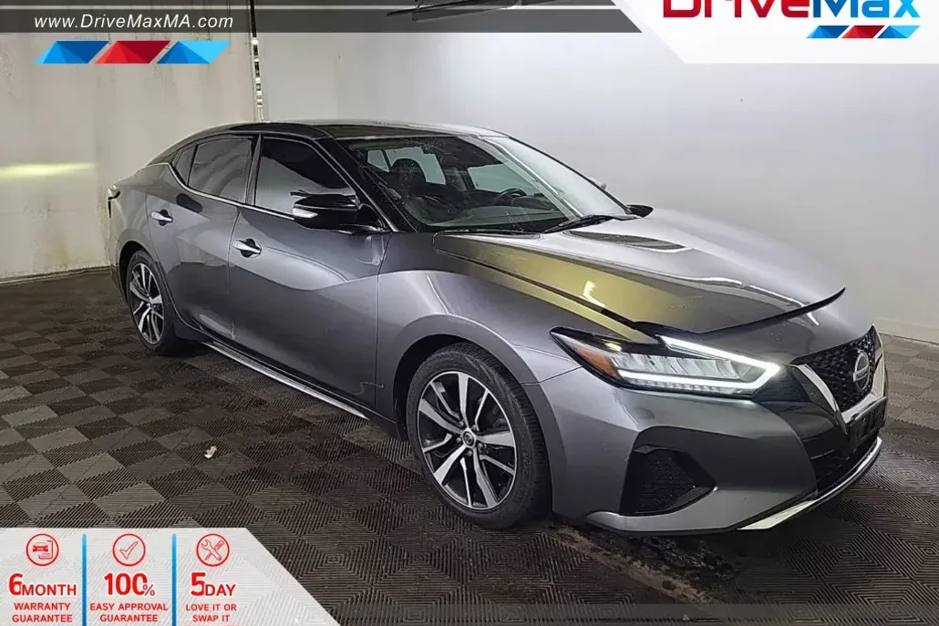 2022 Nissan Maxima SV photo 1