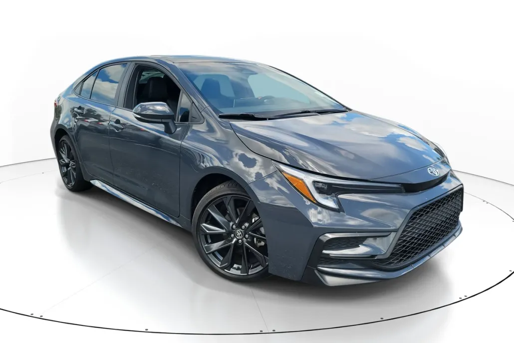 2024 Toyota Corolla XSE photo 1