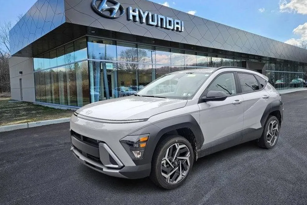 2026 Hyundai Kona SEL photo 1