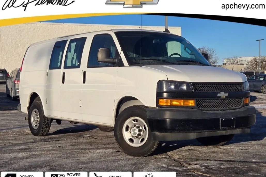2022 Chevrolet Express 2500 Work Van Cargo photo 1