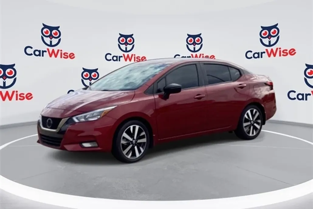 2021 Nissan Versa SR photo 1