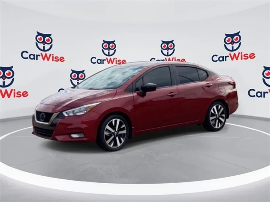 2021 Nissan Versa SR photo 1
