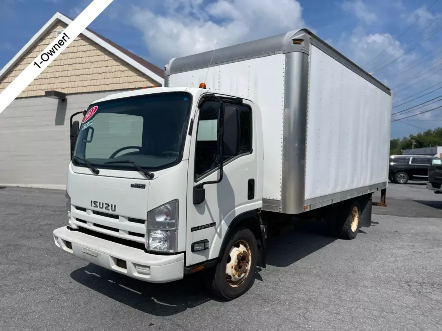 2012 Isuzu NPR photo 1