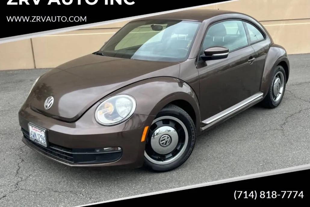 2012 Volkswagen Beetle 2.5L photo 1