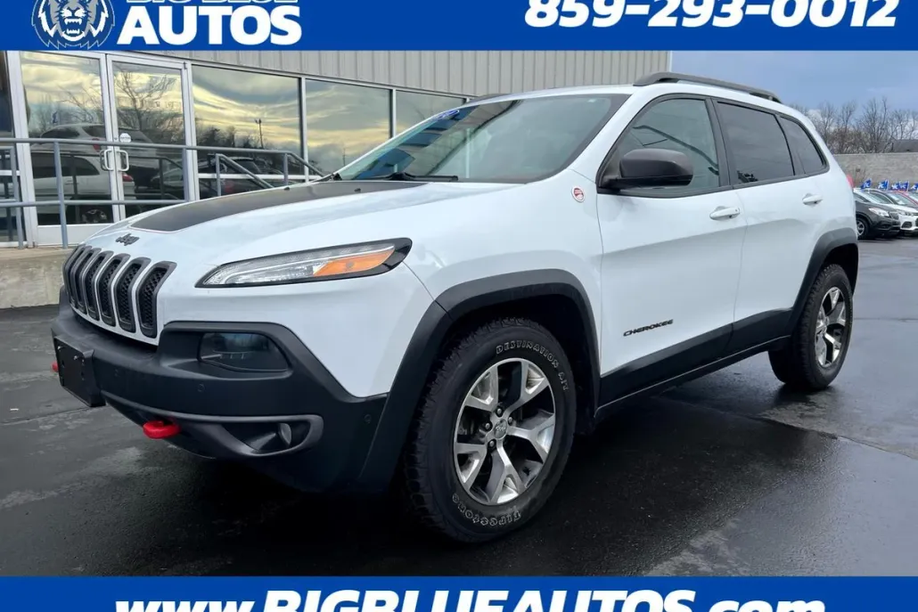 2014 Jeep Cherokee Trailhawk photo 1