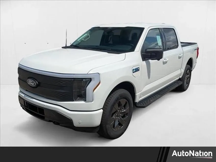 2025 Ford F-150 Lightning photo 1