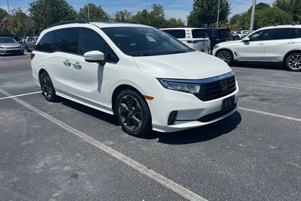 2022 Honda Odyssey Elite photo 1