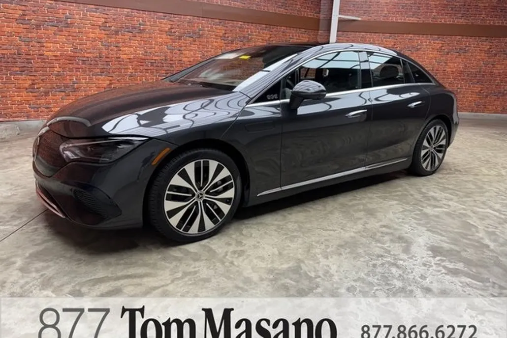 2024 Mercedes Benz 350 photo 1