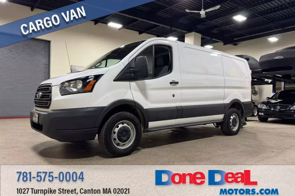 2019 Ford Transit Van photo 1