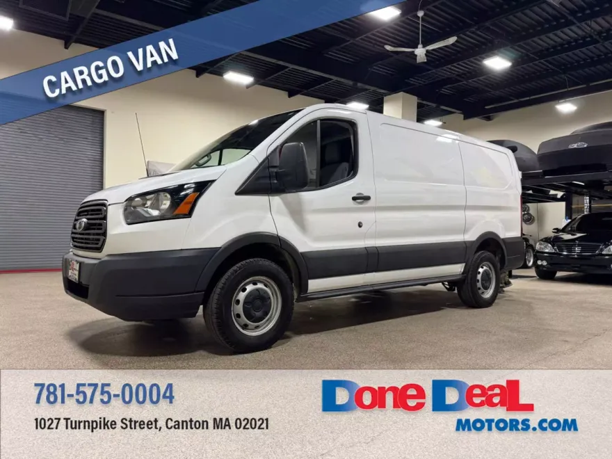 2019 Ford Transit Van photo 1