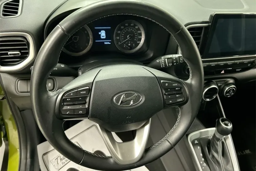 2022 Hyundai Venue SEL Limited photo 1