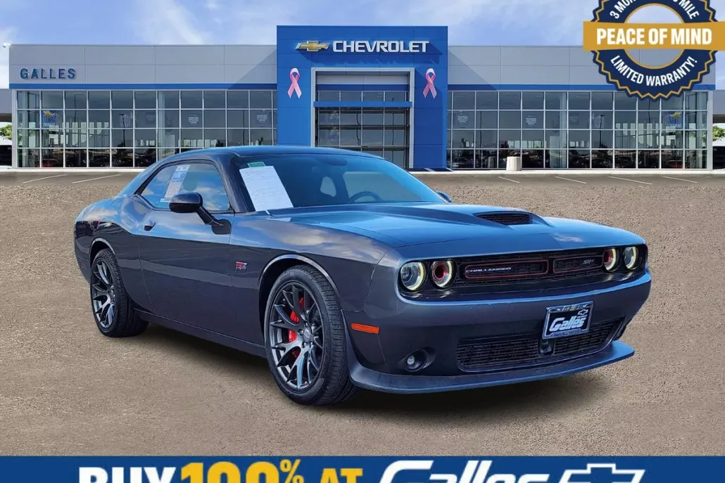 2015 Dodge Challenger SRT8 392 photo 1