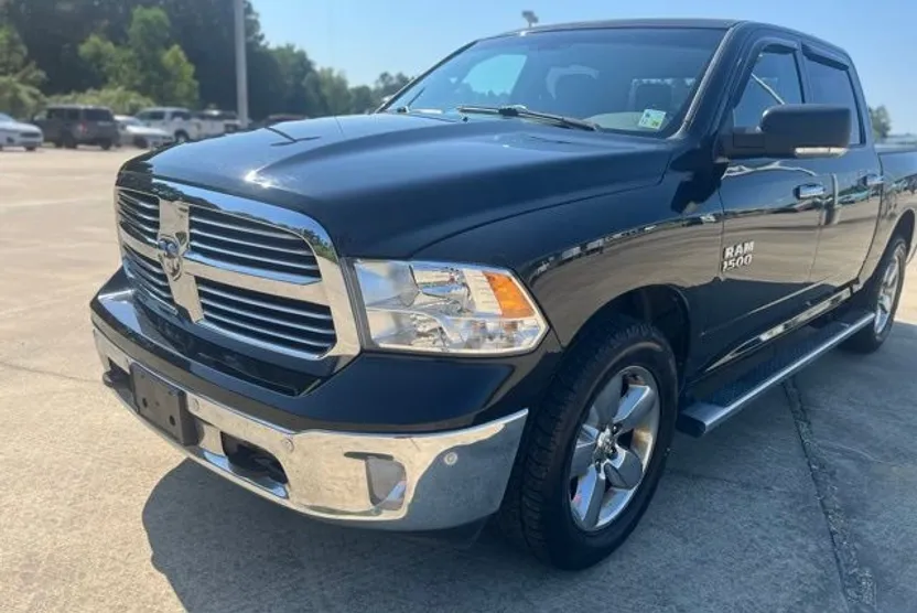 2015 Ram 1500 Big Horn photo 1