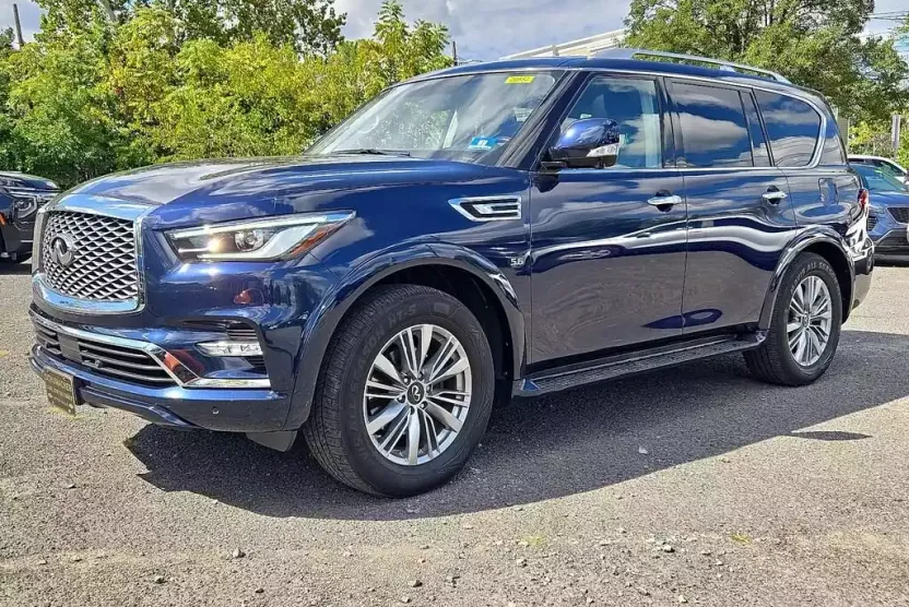 2018 Infiniti QX80 photo 1