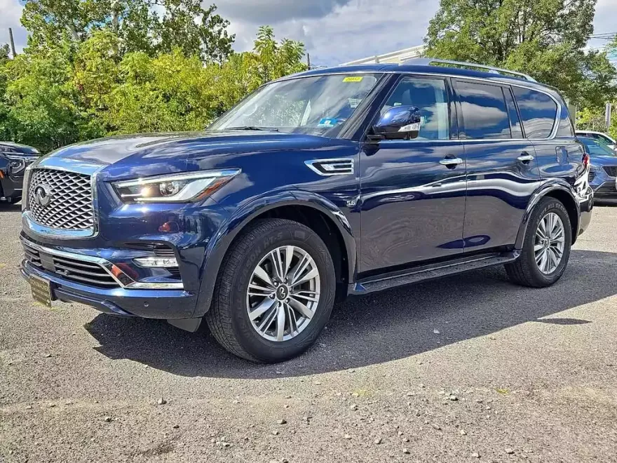 2018 Infiniti QX80 photo 1