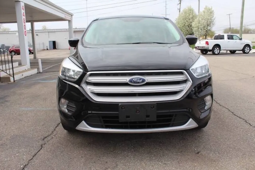 2017 Ford Escape SE photo 1