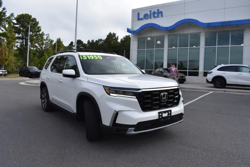 2025 Honda Pilot Elite photo 1