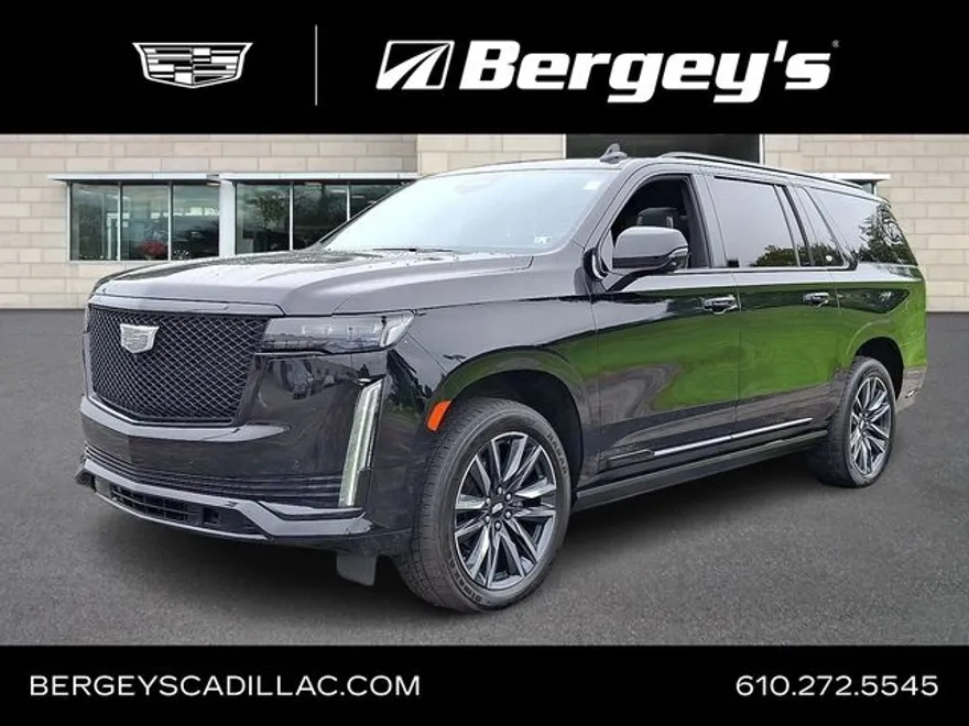 2023 Cadillac Escalade ESV Sport Platinum photo 1