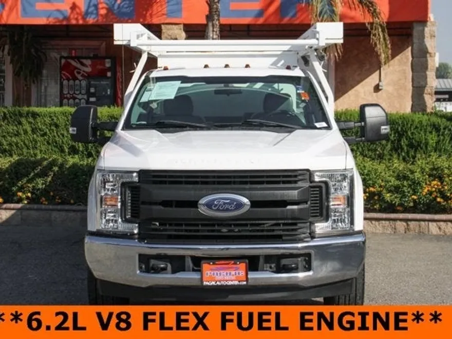 2018 Ford F-350 photo 1