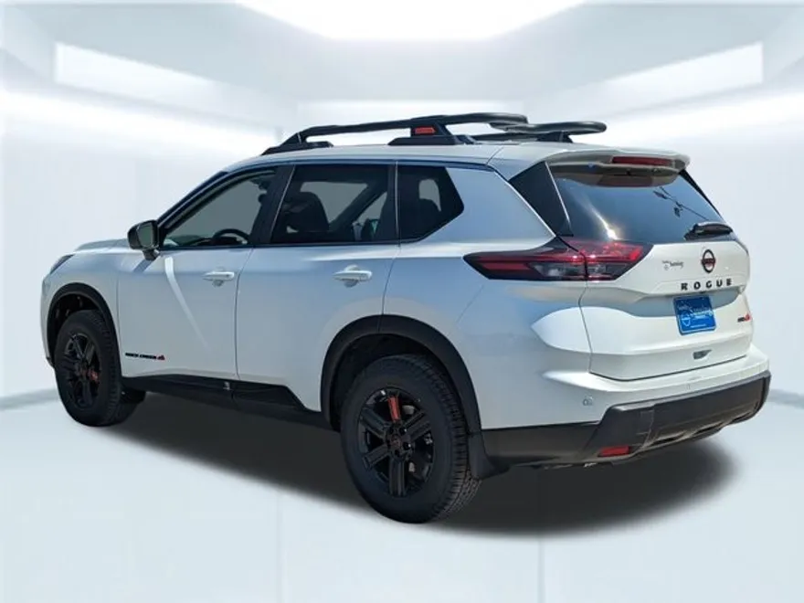 2026 Nissan Rogue SV photo 1