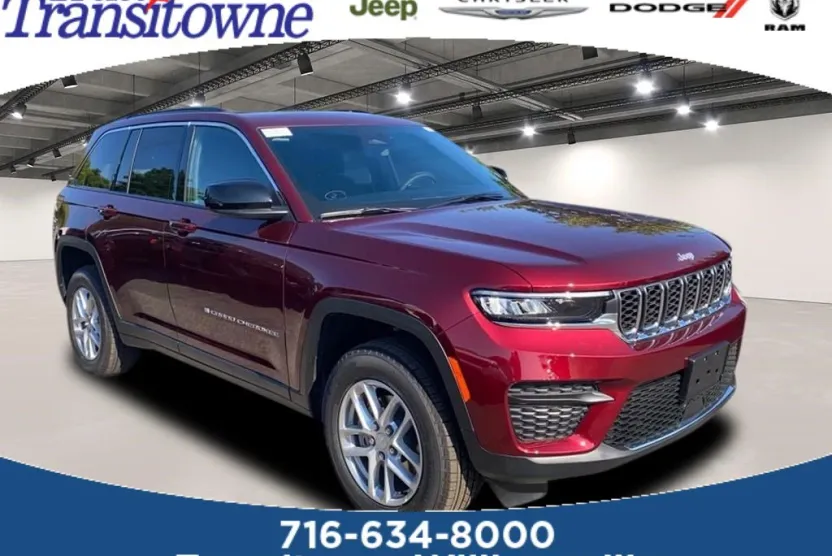 2025 Jeep Grand Cherokee Laredo X photo 1